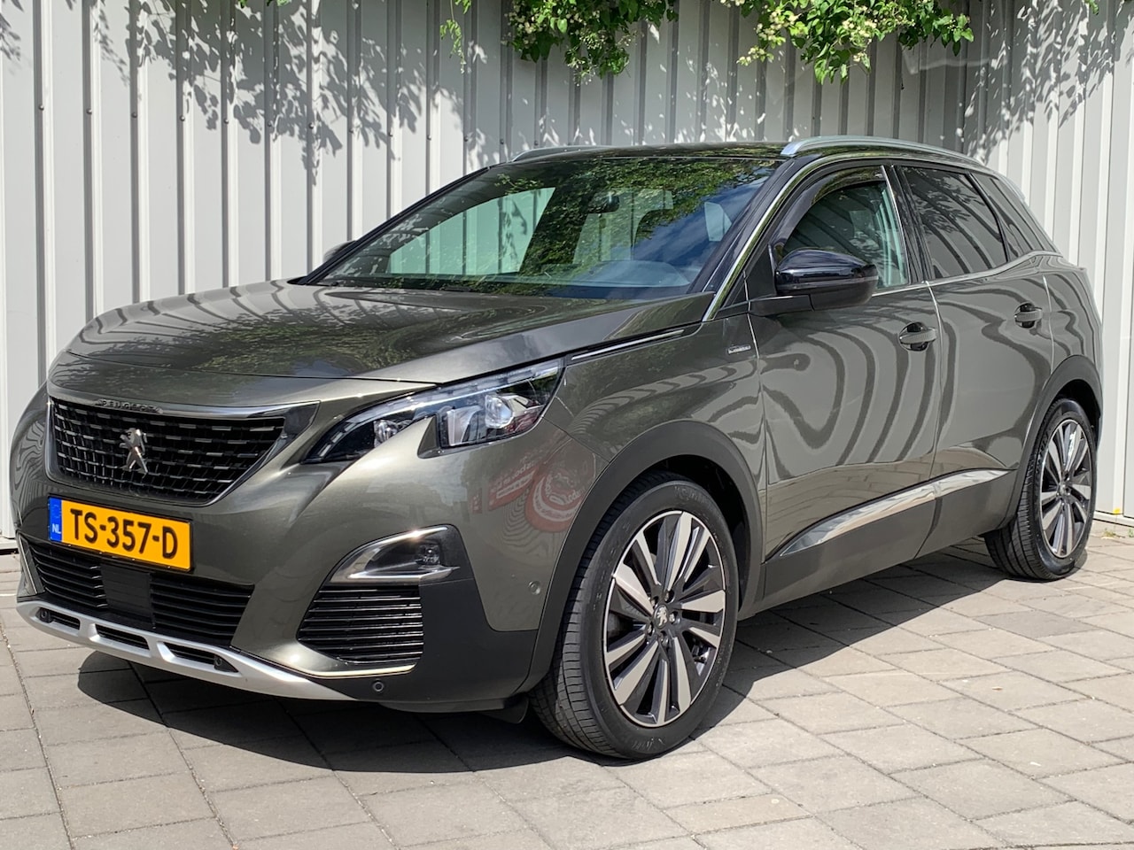 Peugeot 3008 - 1.2 PureTech GT Line|360 Camera|Navigatie|Climate Control|LED| - AutoWereld.nl