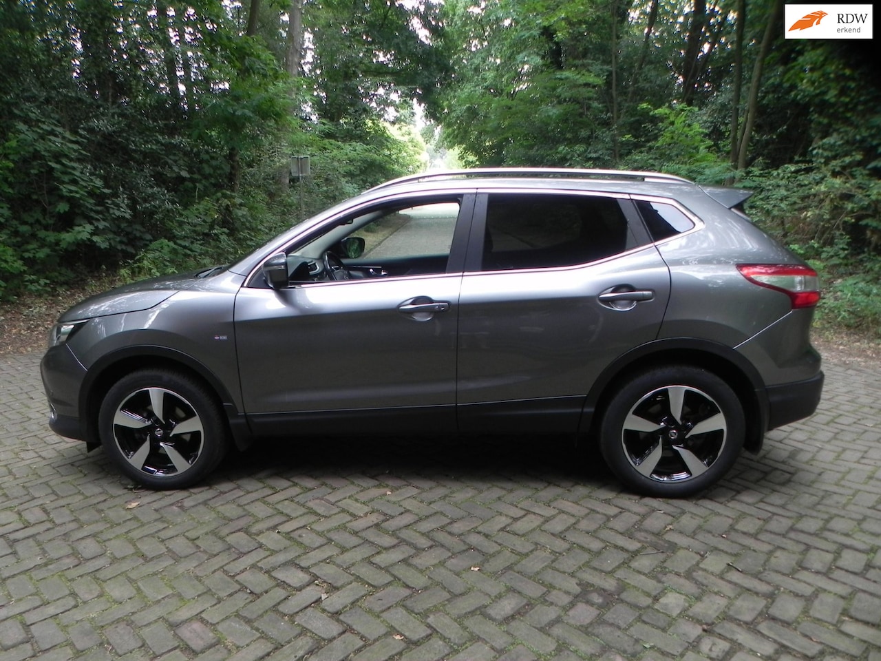 Nissan Qashqai - 1.2 N-Connecta 1.2 N-Connecta - AutoWereld.nl