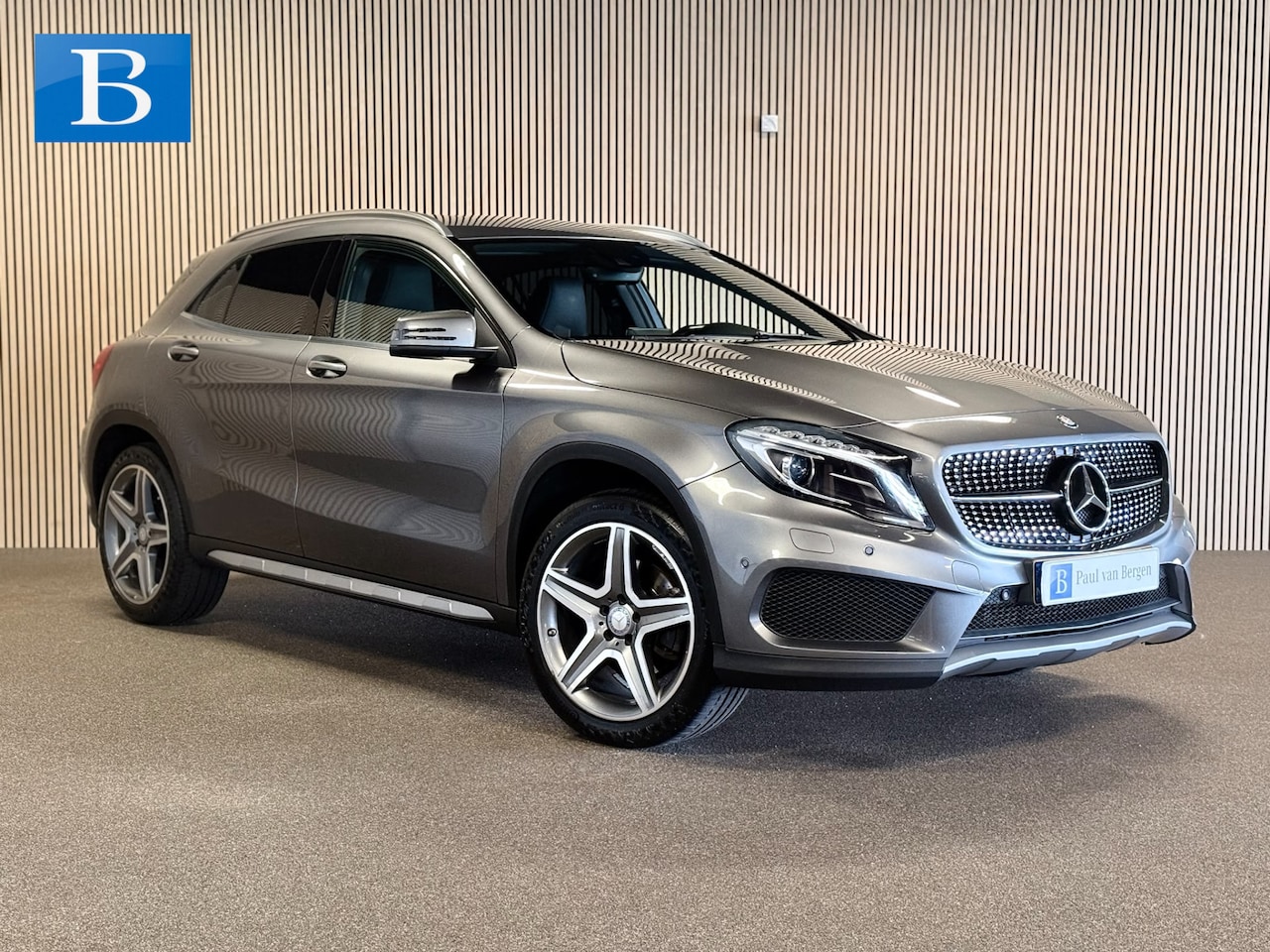 Mercedes-Benz GLA-Klasse - 250 AMG STYLING-CAMERA-COMAND-BI XENON-STOELVERWARMING-TREKHAAK - AutoWereld.nl
