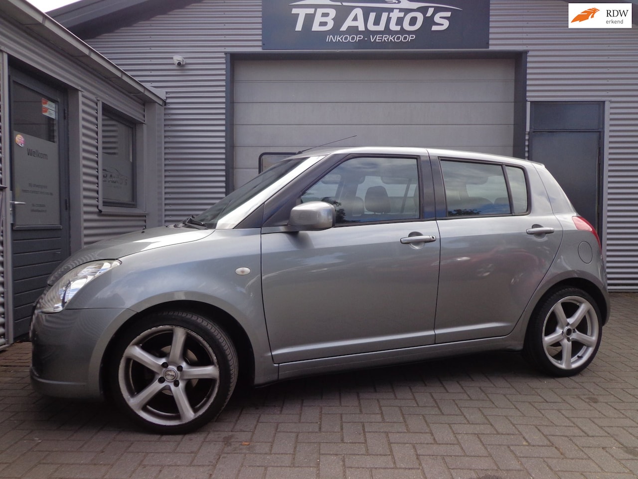 Suzuki Swift - 1.3 GA 1.3 GA 5-DRS - AutoWereld.nl
