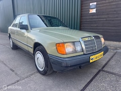 Mercedes-Benz 300-serie - 200-500 300 D