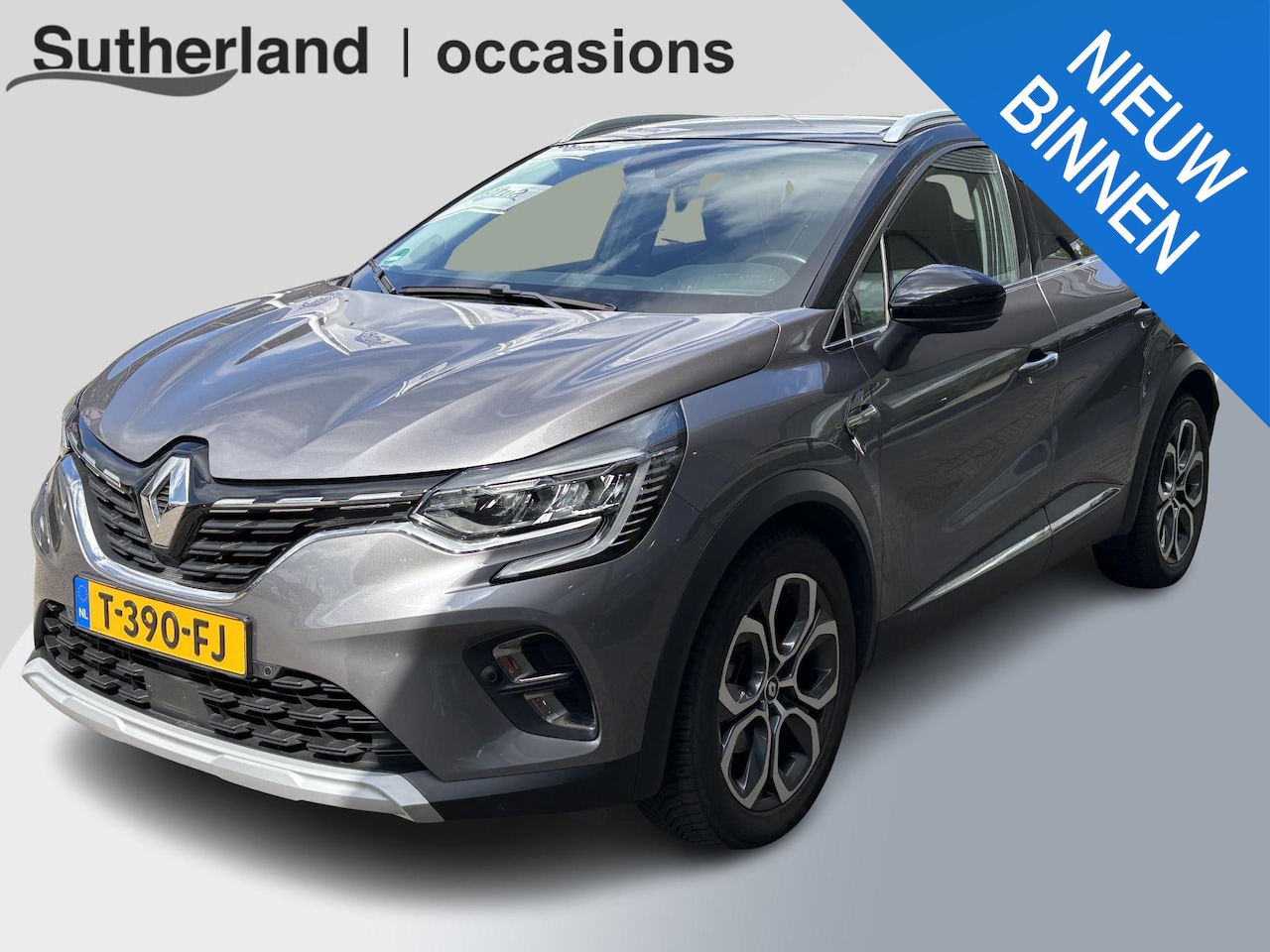 Renault Captur - 1.6 E-Tech PHEV 160pk Intens | Trekhaak | Stoelverwarming | 18 Inch | Dodehoeksensoren | C - AutoWereld.nl