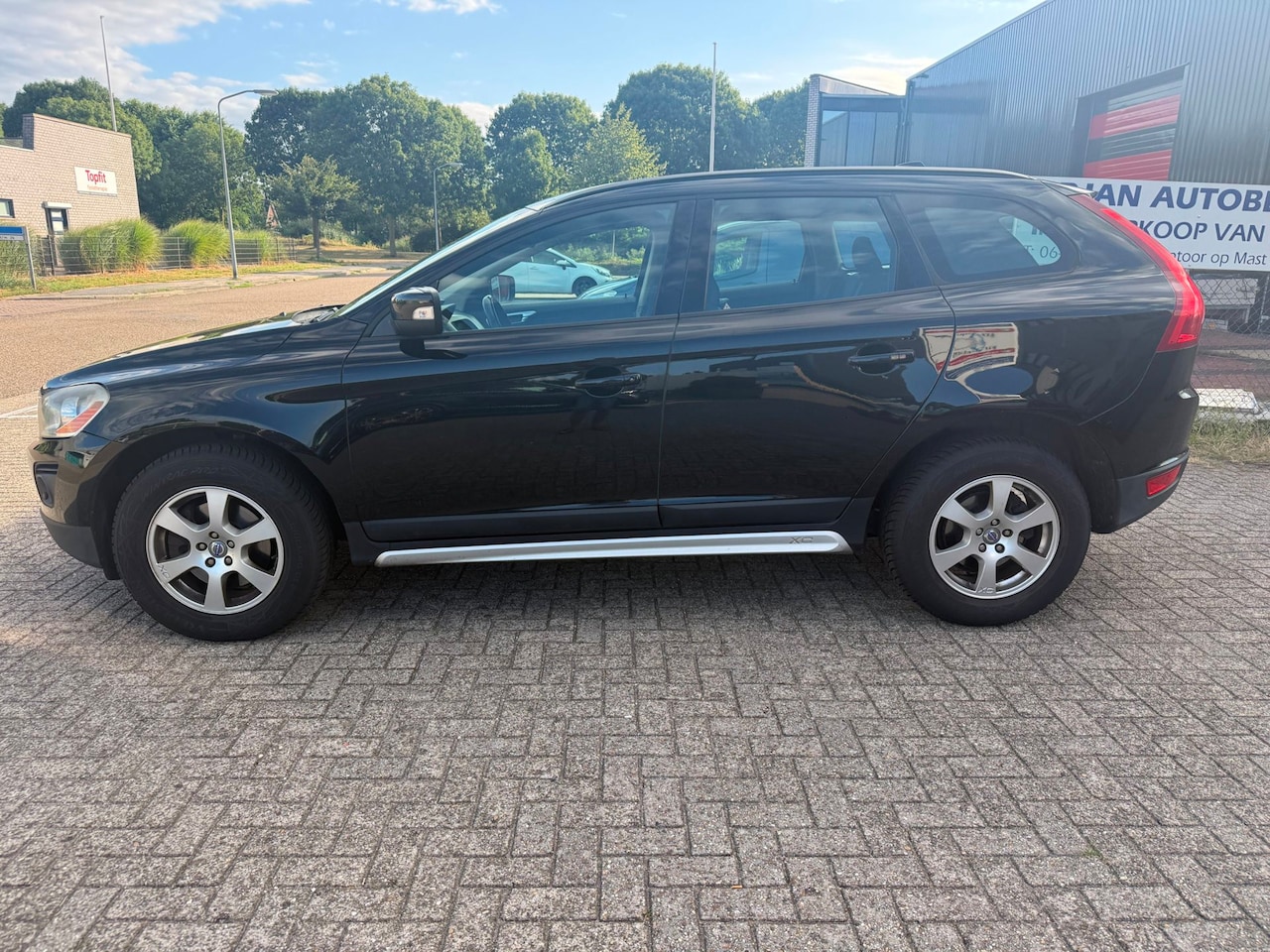 Volvo XC60 - 2.4D 2.4D - AutoWereld.nl