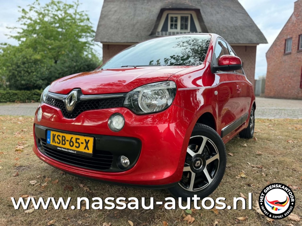 Renault Twingo - III 1.0 SCE Intens | APK 08/2027 - AutoWereld.nl