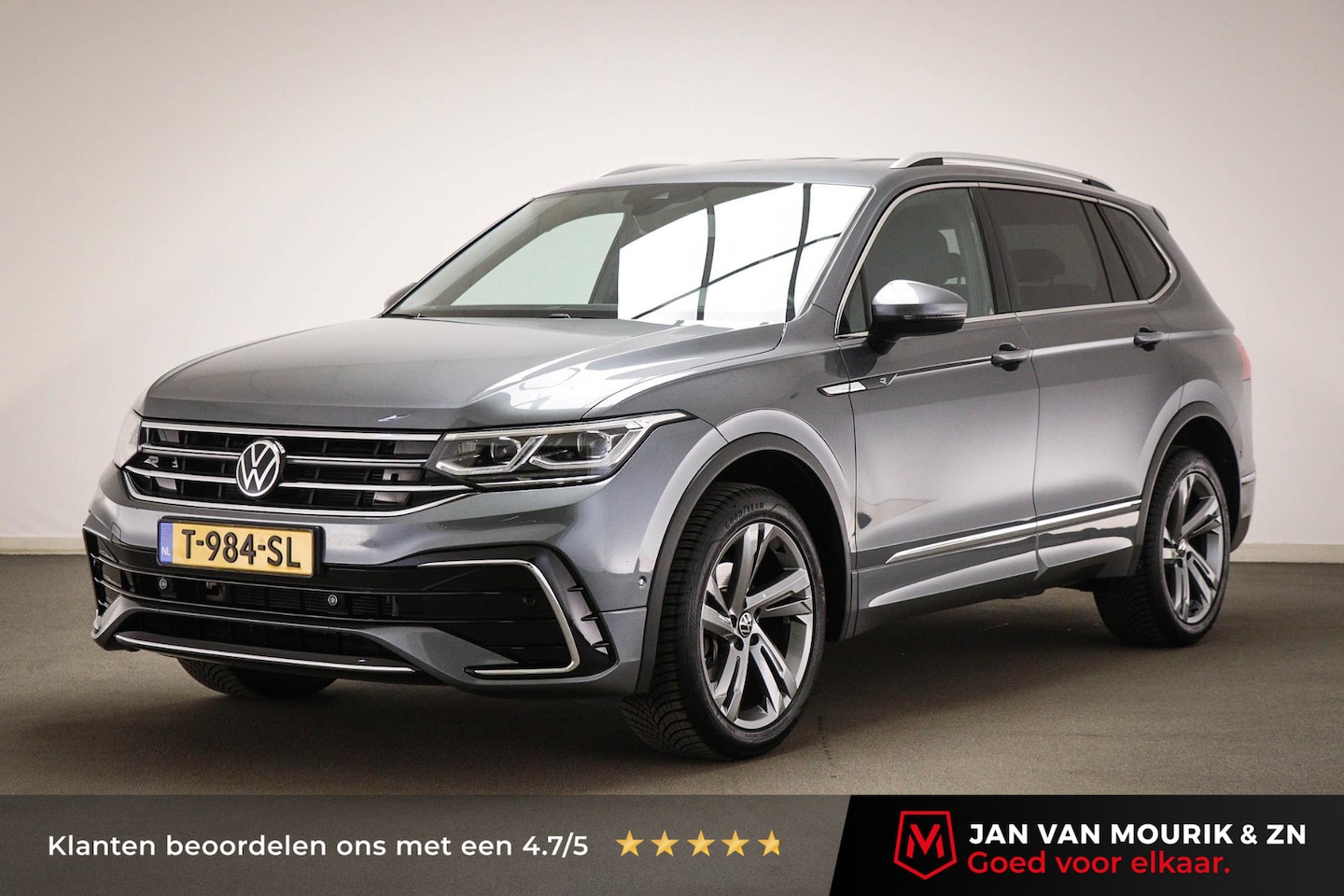 Volkswagen Tiguan Allspace - 1.5 TSI R-Line 7p. | NAVIGATIE | CAMERA | TREKHAAK - AutoWereld.nl