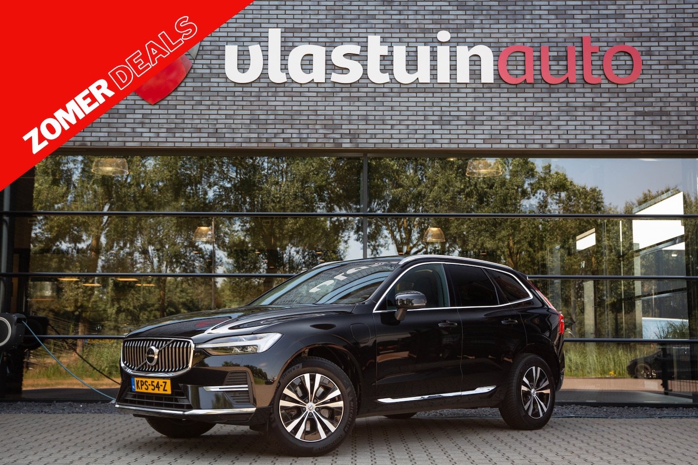 Volvo XC60 - 2.0 T6 Plug-in hybrid AWD Plus Bright 2.0 T6 Plug-in hybrid AWD Plus Bright , Trekhaak, Apple Carplay, Stuur/stoelverwarming, Pa - AutoWereld.nl