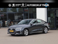 Audi A3 Limousine - 30 TFSI S edition 110PK / 81kW DSG, Panoramadak, verwarmbare voorstoelen, S-Line in- en ex
