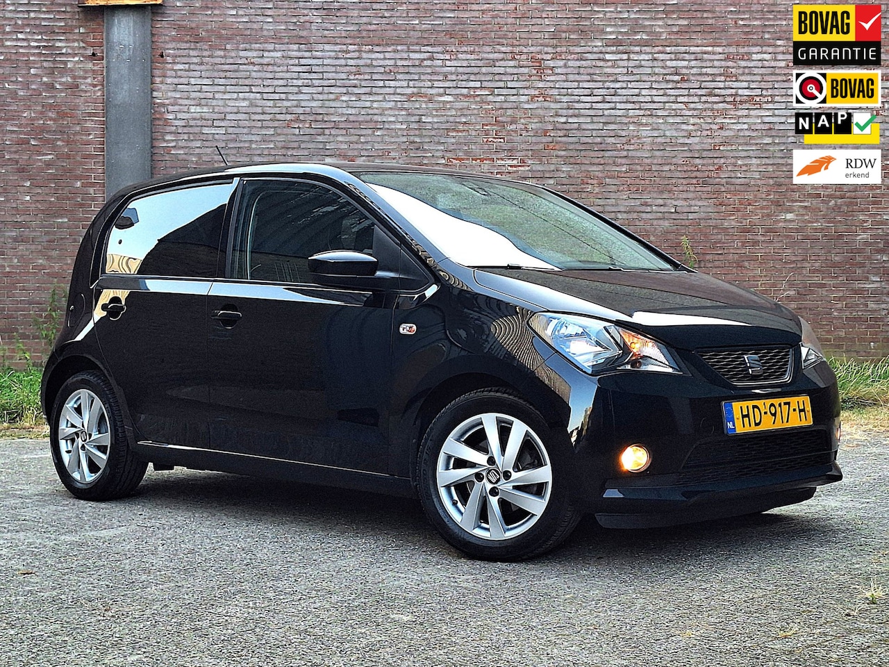 SEAT Mii - 1.0 Sport Connect 1.0 Sport Connect, Airco, Navi, PDC achter, Cruise, Lichtmetalen Velgen, Privacy Glass. - AutoWereld.nl