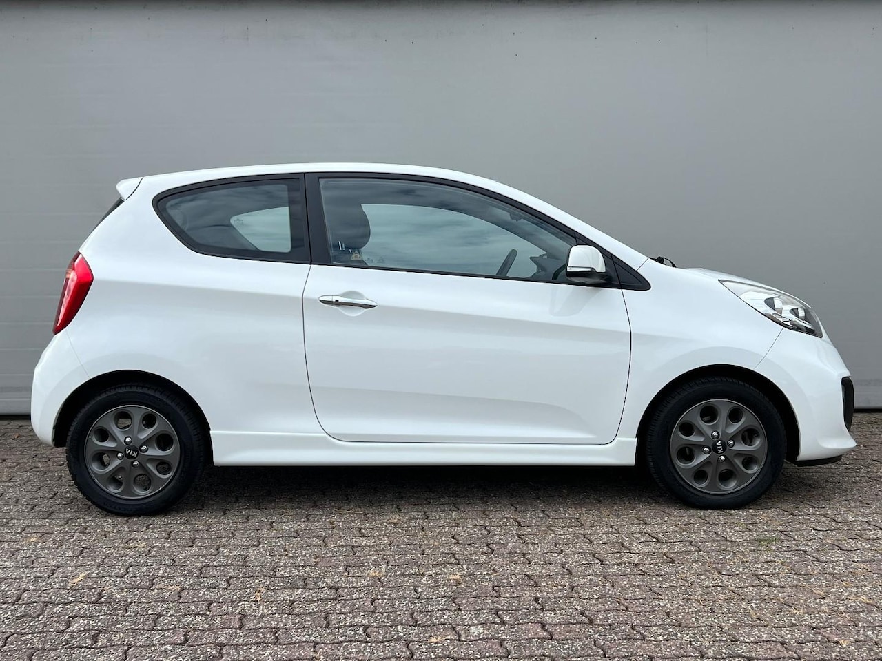 Kia Picanto - 1.2 CVVT | Super Pack | NL auto | Navigatie | Keyless - AutoWereld.nl