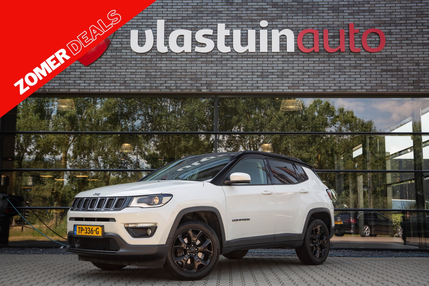 Jeep Compass - 1.4 MultiAir Opening Edition 4x4 1.4 MultiAir Opening Edition 4x4 , Achteruitrijcamera, Stoel/stuurverwarming, Beats audio, - AutoWereld.nl