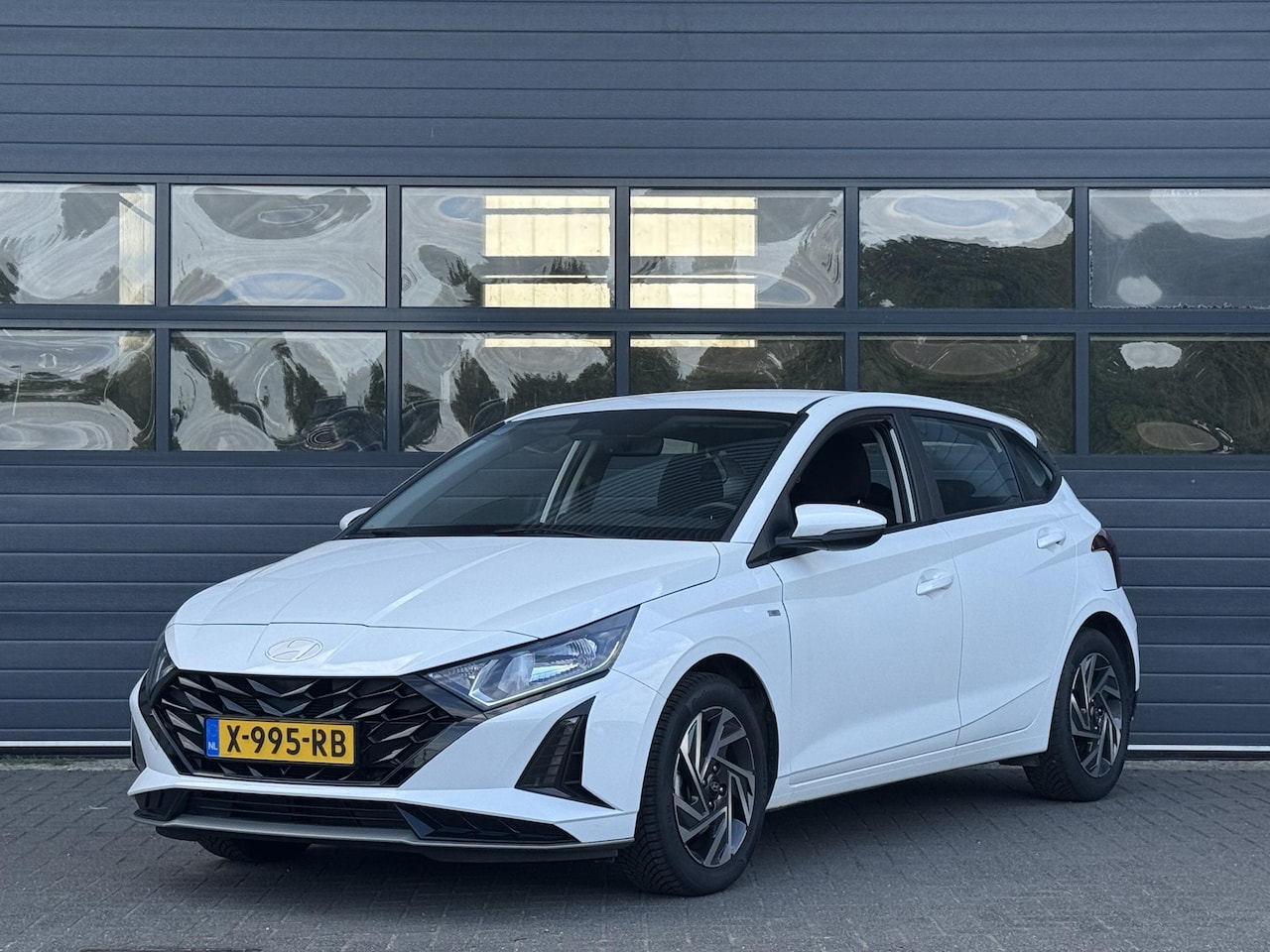 Hyundai i20 - 1.0 T-GDI COMFORT I P-CAMERA I APPLE CARPLAY I CRUISE CONTROL - AutoWereld.nl