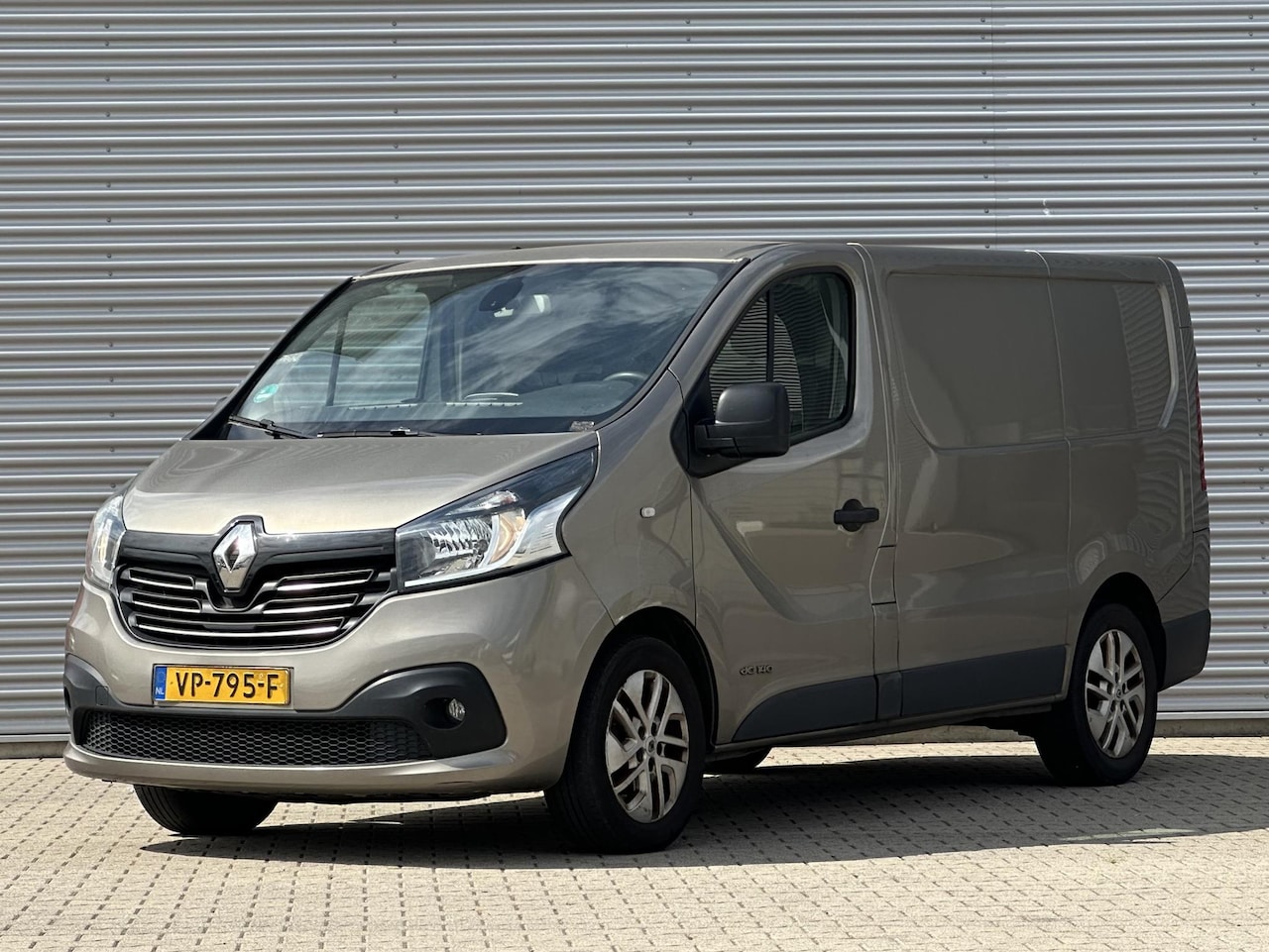 Renault Trafic - 1.6 dCi T29 L1H1 140pk Trekhaak|Navi|Cruise - AutoWereld.nl