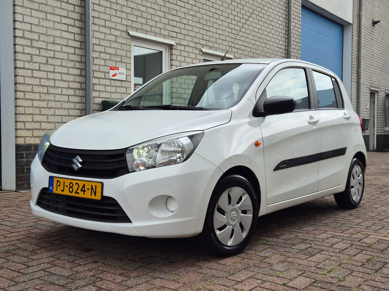 Suzuki Celerio - 1.0 Comfort Airco-Led-Dealer Onderhouden-NAP - AutoWereld.nl