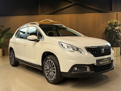 Peugeot 2008 - 1.2 PureTech Active panoramadak | climate/cruise control | Automaat | Trekhaak | Navigatie