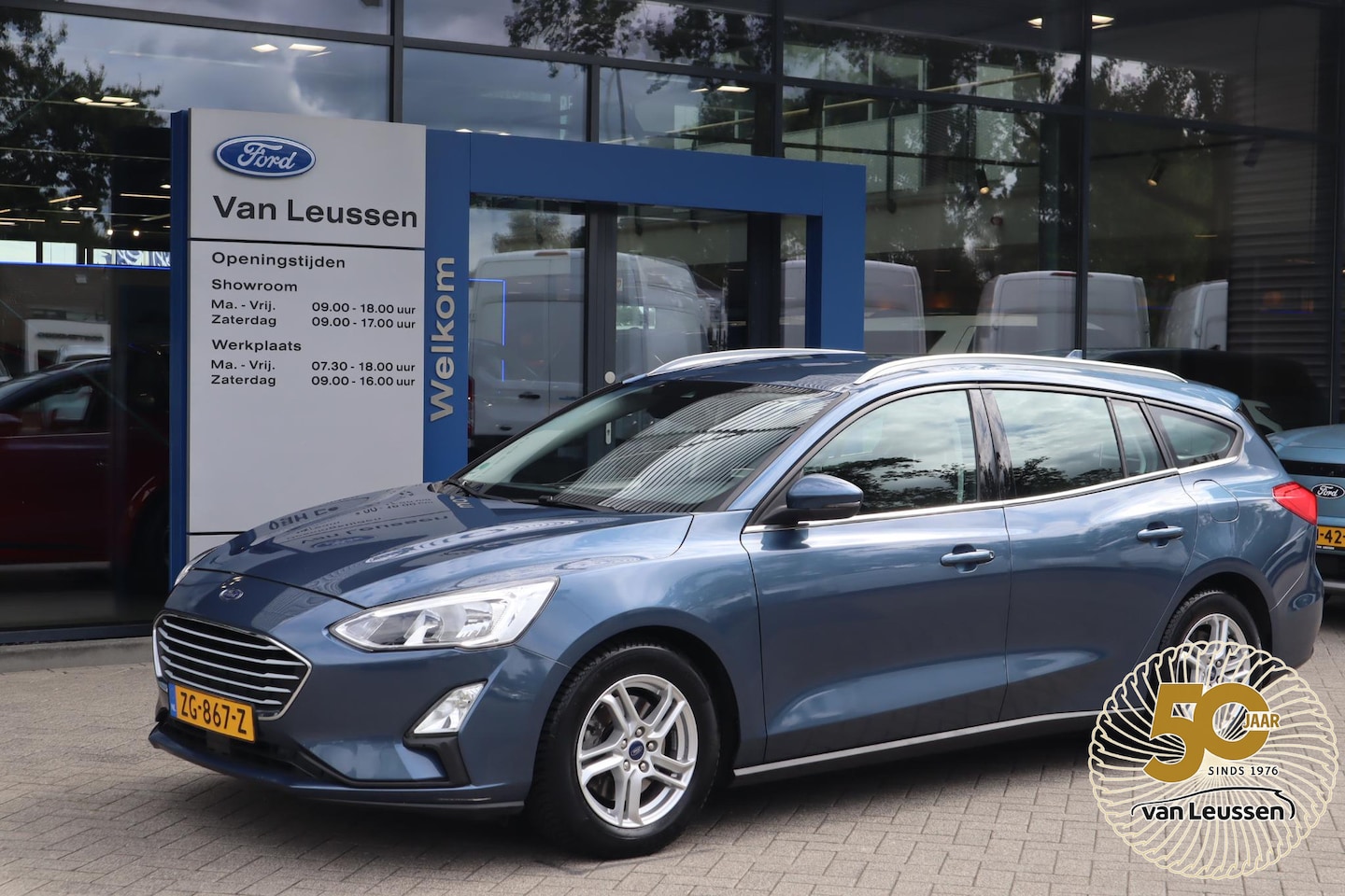Ford Focus Wagon - BUSINESS APPLE/ANDROID PARK-SENSOREN WINTERPACK CLIMA LED ALL-SEASON KEYLESS - AutoWereld.nl