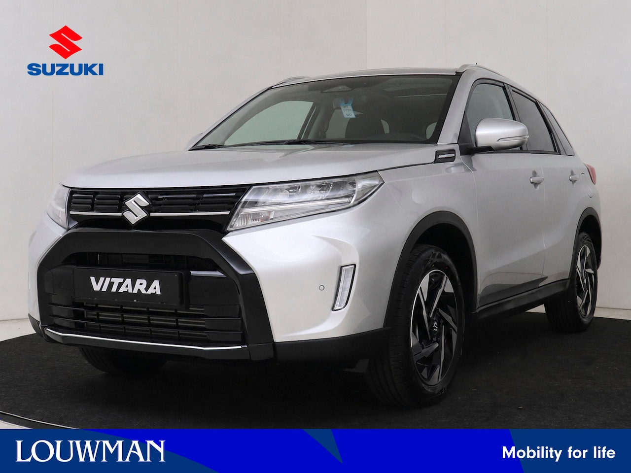 Suzuki Vitara - 1.4 Boosterjet Smart Hybrid Style | Parkeersensoren Voor & Achter | Suede met Leder | Pano - AutoWereld.nl