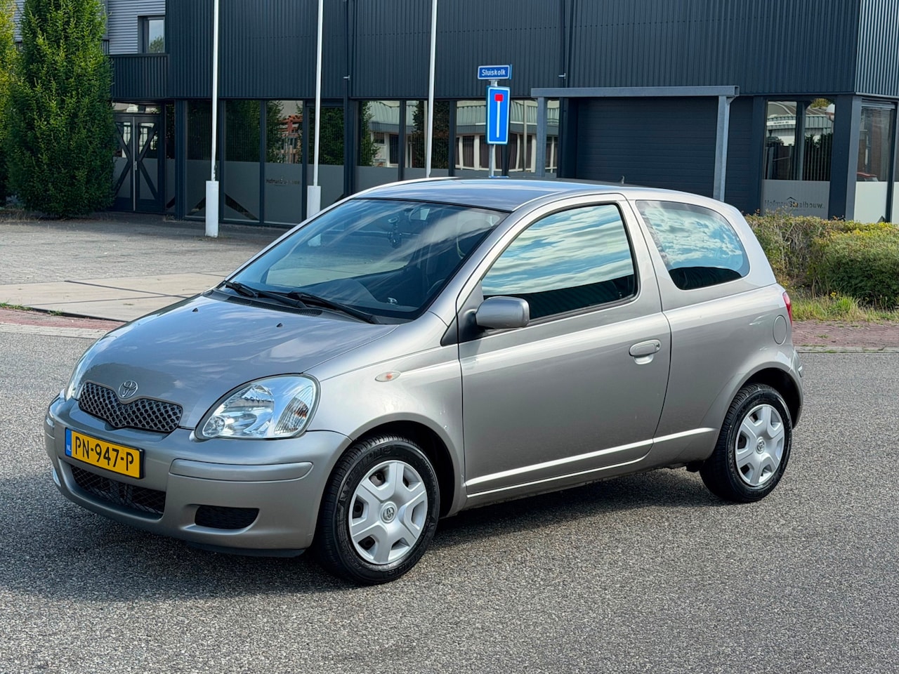 Toyota Yaris - 1.3 VVT-i Terra Airco Nieuwe Apk - AutoWereld.nl