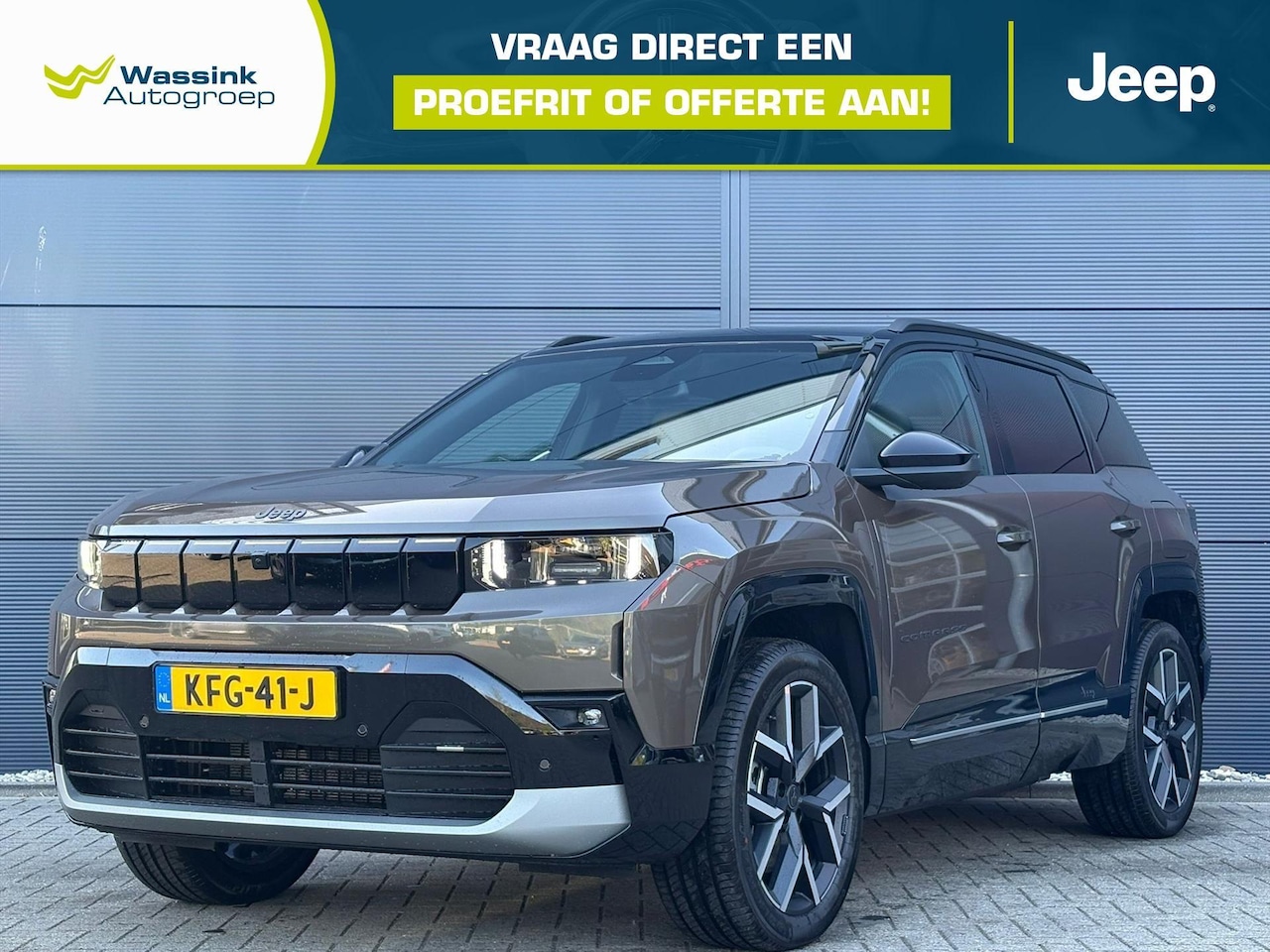 Jeep Compass - First Edition 74 kWh | Panoramisch Schuif/Kanteldak | Warmtepomp | Premium & Convenience P - AutoWereld.nl