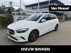 Mercedes-Benz B-klasse - 180 Star Edition Luxury Line | Navigatie | Climate Controle | Trekhaak | Stoelverwarming V