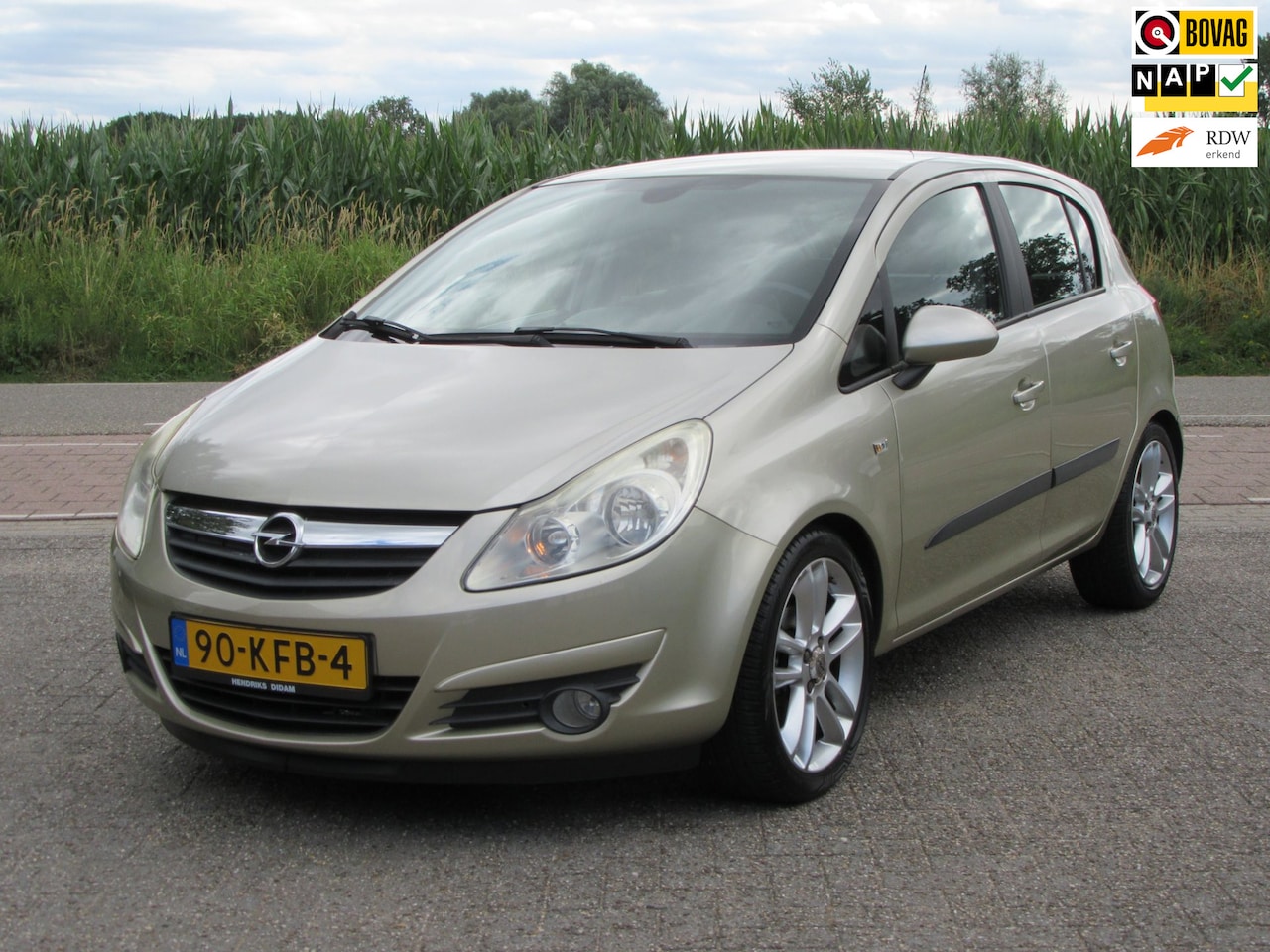 Opel Corsa - 1.4-16V Cosmo 1.4-16V Cosmo - AutoWereld.nl
