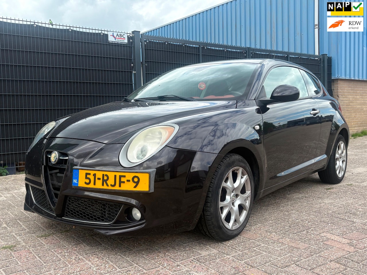 Alfa Romeo MiTo - 1.3 JTDm ECO Essential 1.3 JTDm ECO Essential - AutoWereld.nl