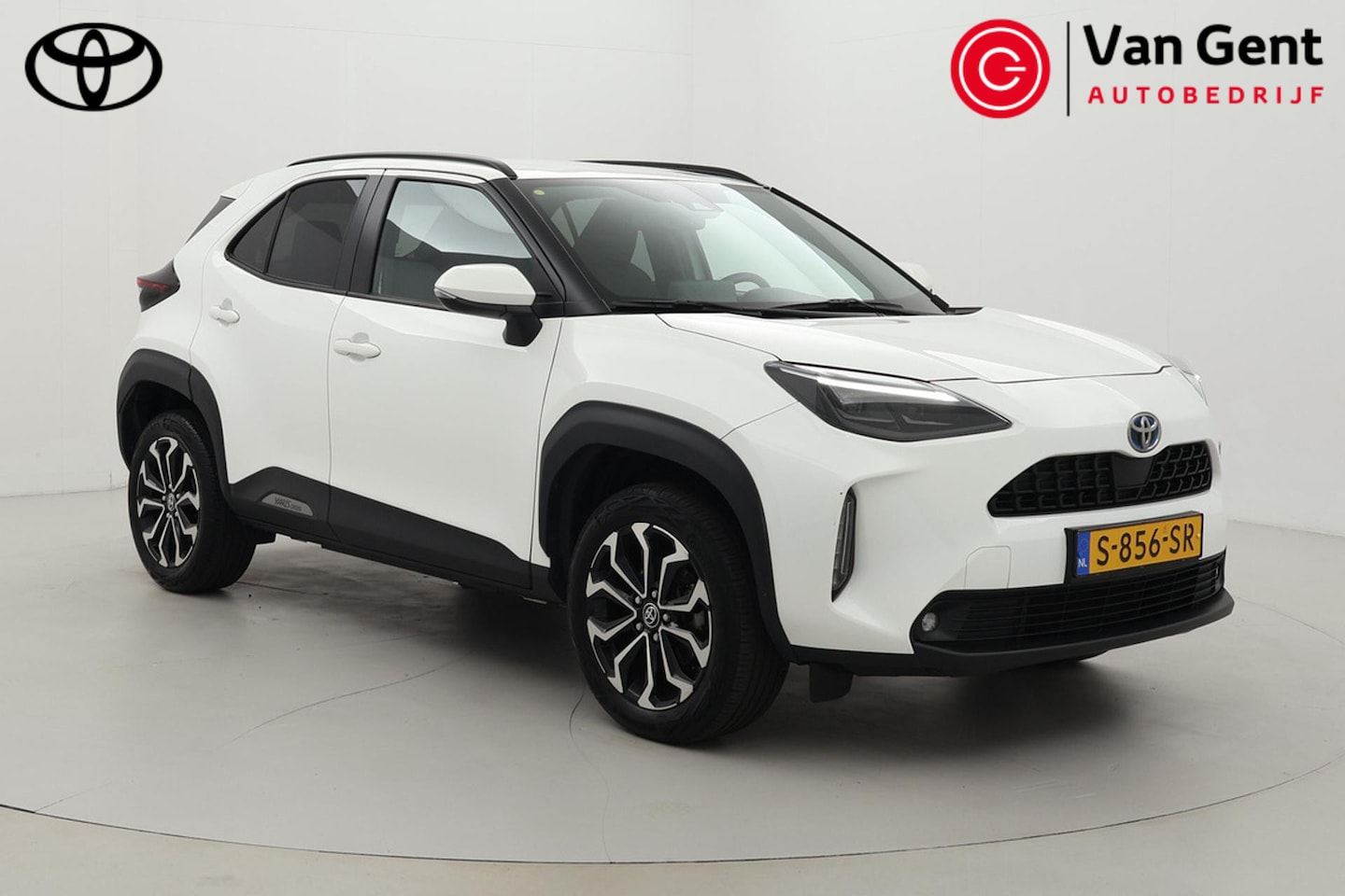 Toyota Yaris Cross - 1.5 Hybrid Dynamic | Apple Carplay / Android Auto | Keyless | Adaptive Cruise | Full LED | - AutoWereld.nl