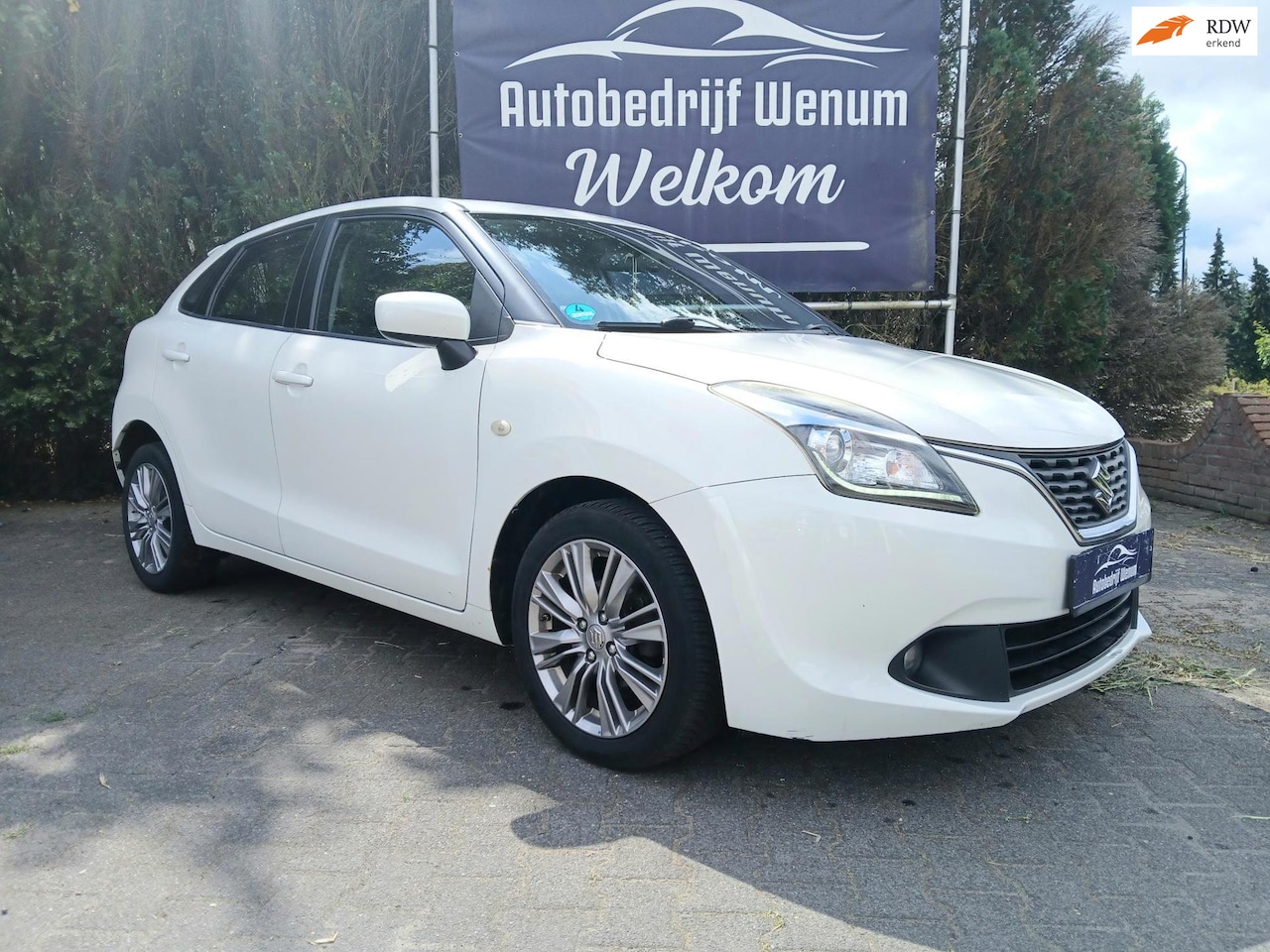 Suzuki Baleno - 1.2 Comfort LED, LM velgen, Metallic.enz. - AutoWereld.nl