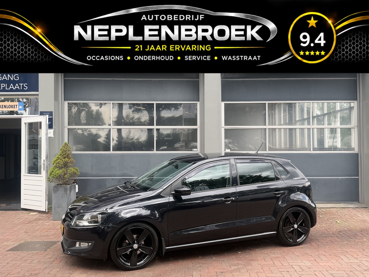Volkswagen Polo - 1.4-16V Highline Navi,Cruise,Cv,Electr.ramen uit 2011 87pk R-LINE - AutoWereld.nl