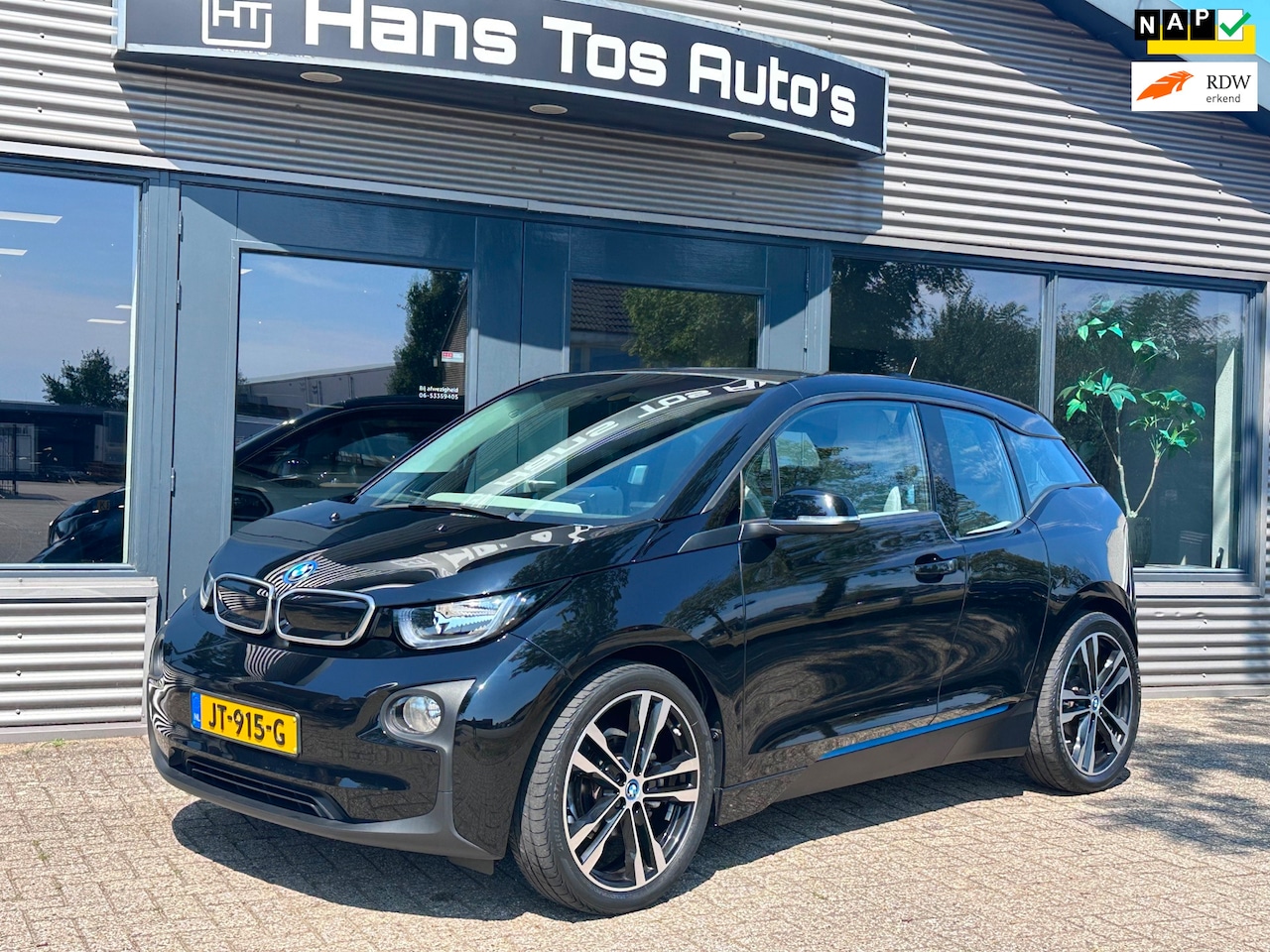 BMW i3 - 22 kWh WARMTEPOMP /SOH 86% / 20"/ NL-Auto / Leer /H&K / Stoelverw. / Climate - AutoWereld.nl