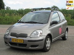 Toyota Yaris - 1.0 VVT-i Terra
