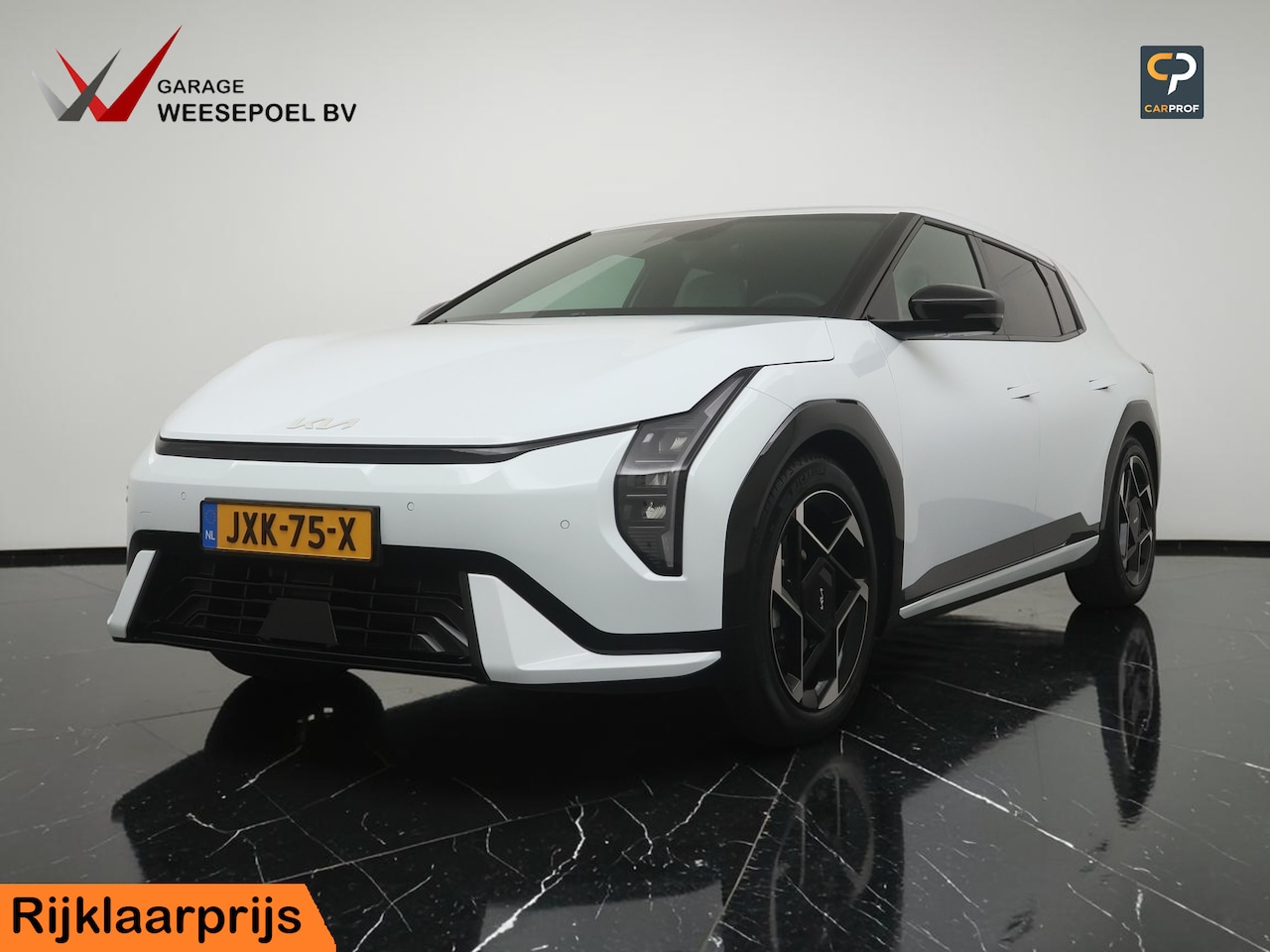 Kia EV4 - GT-Line Business Edition 81.4 kWh (SOH 100%) - Navigatie - Camera - Lederen bekleding - Af - AutoWereld.nl