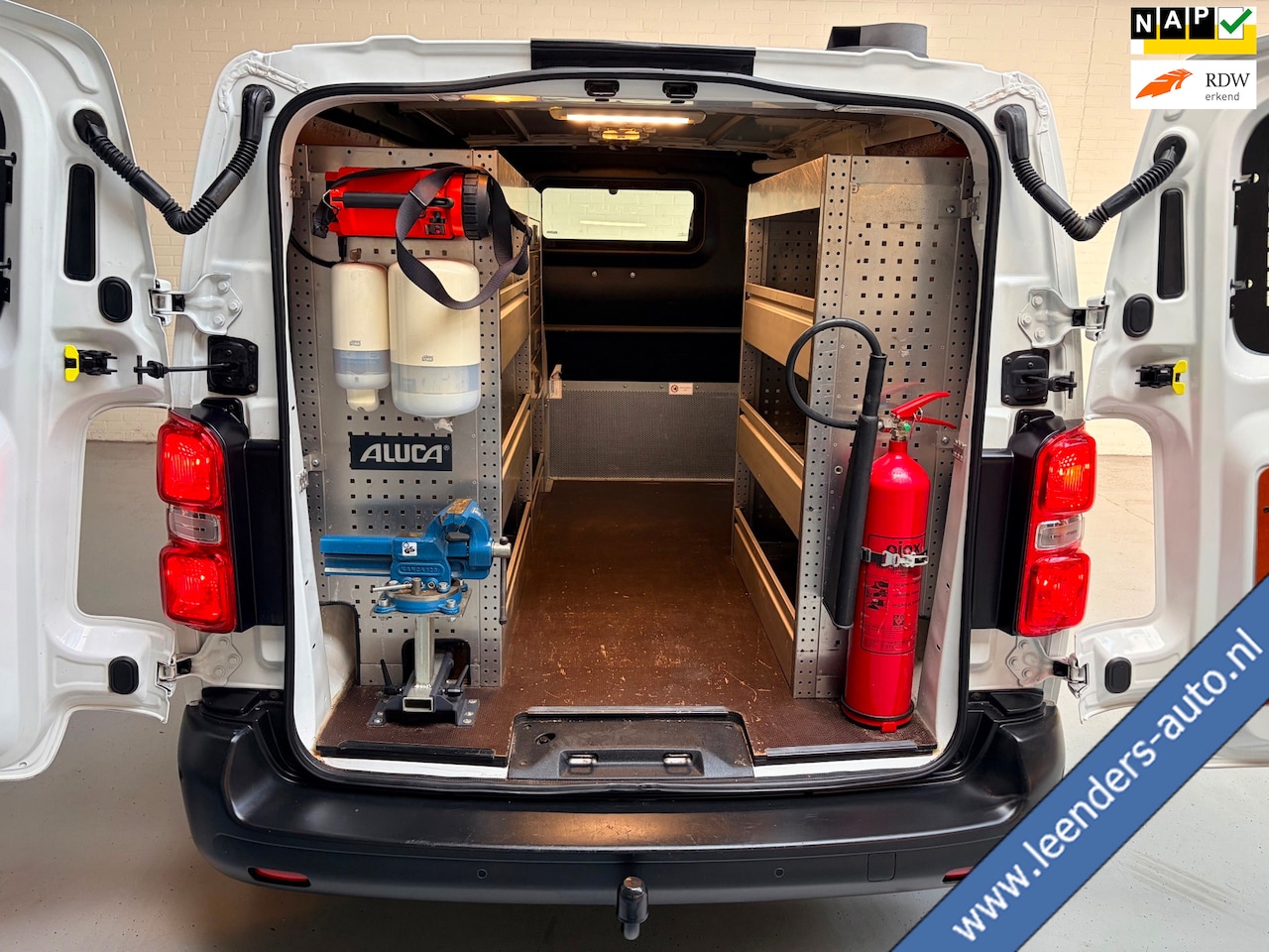 Citroën Jumpy - Servicewagen 1.6 BlueHDI 95pk euro6 Club M L2H1 BOTT inrichting, Trekhaak 2000KG, RIJKLAAR - AutoWereld.nl