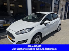 Ford Fiesta - 1.0 Style 5-DEURS/AIRCO/NAVI/NAP/NW APK