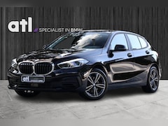 BMW 1-serie - 116i Aut | Carplay | LED | Navi | Stuurwielverwarming | Stoelverwarming | Sportstoelen | P