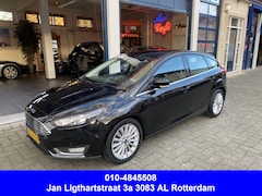 Ford Focus - 1.0 Titanium Edition NIEUWE APK