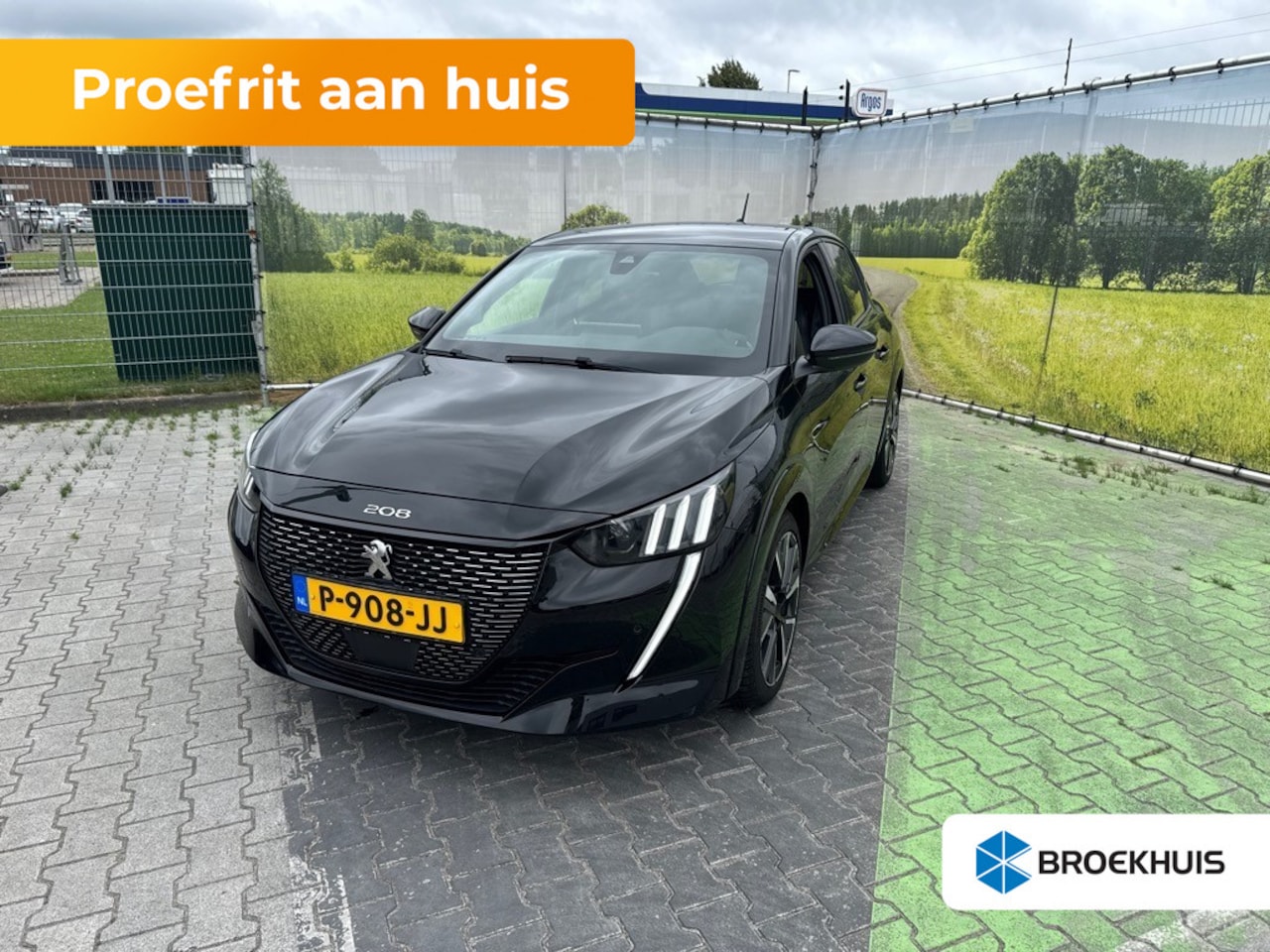 Peugeot 208 - 1.2 PureTech GT-Line Panoramadak | Stoelverwarming | Camera | 130PK | Apple/Android Carpla - AutoWereld.nl