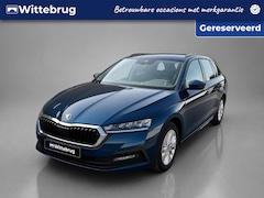 Skoda Octavia Combi - 1.0 TSI Business Edition / Navigatie / App connect / Camera / Parkeersensoren V+A / LED /