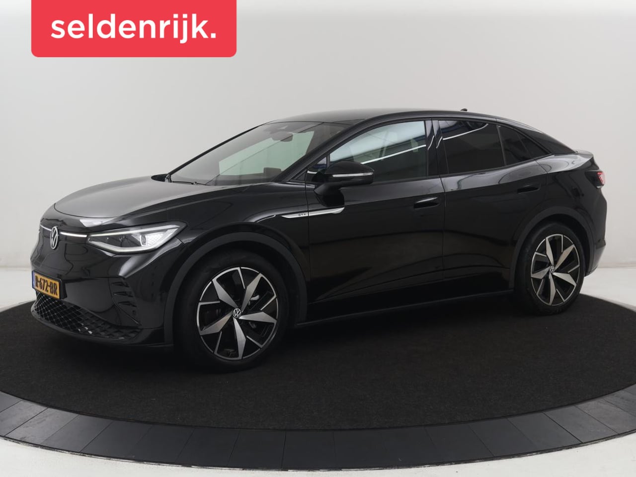 Volkswagen ID.5 - GTX 77 kWh | SOH 90,1% | Half leder | Stuur/stoelverwarming | Carplay | Sfeerverlichting | - AutoWereld.nl