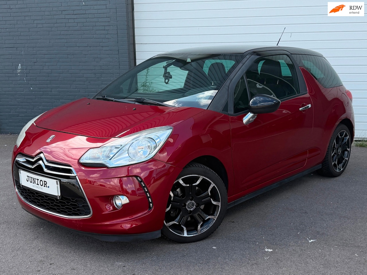 Citroën DS3 - 1.6 So Chic CRUISE/CLIMA/LMV/PDC/ - AutoWereld.nl