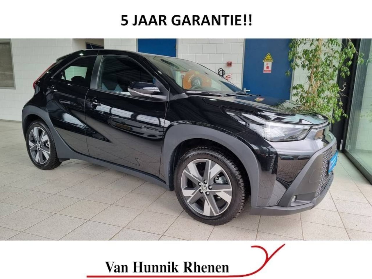 Toyota Aygo X - Hybrid 115 play | Apple/Android | Stoelverwarming | Camera | LED | - AutoWereld.nl