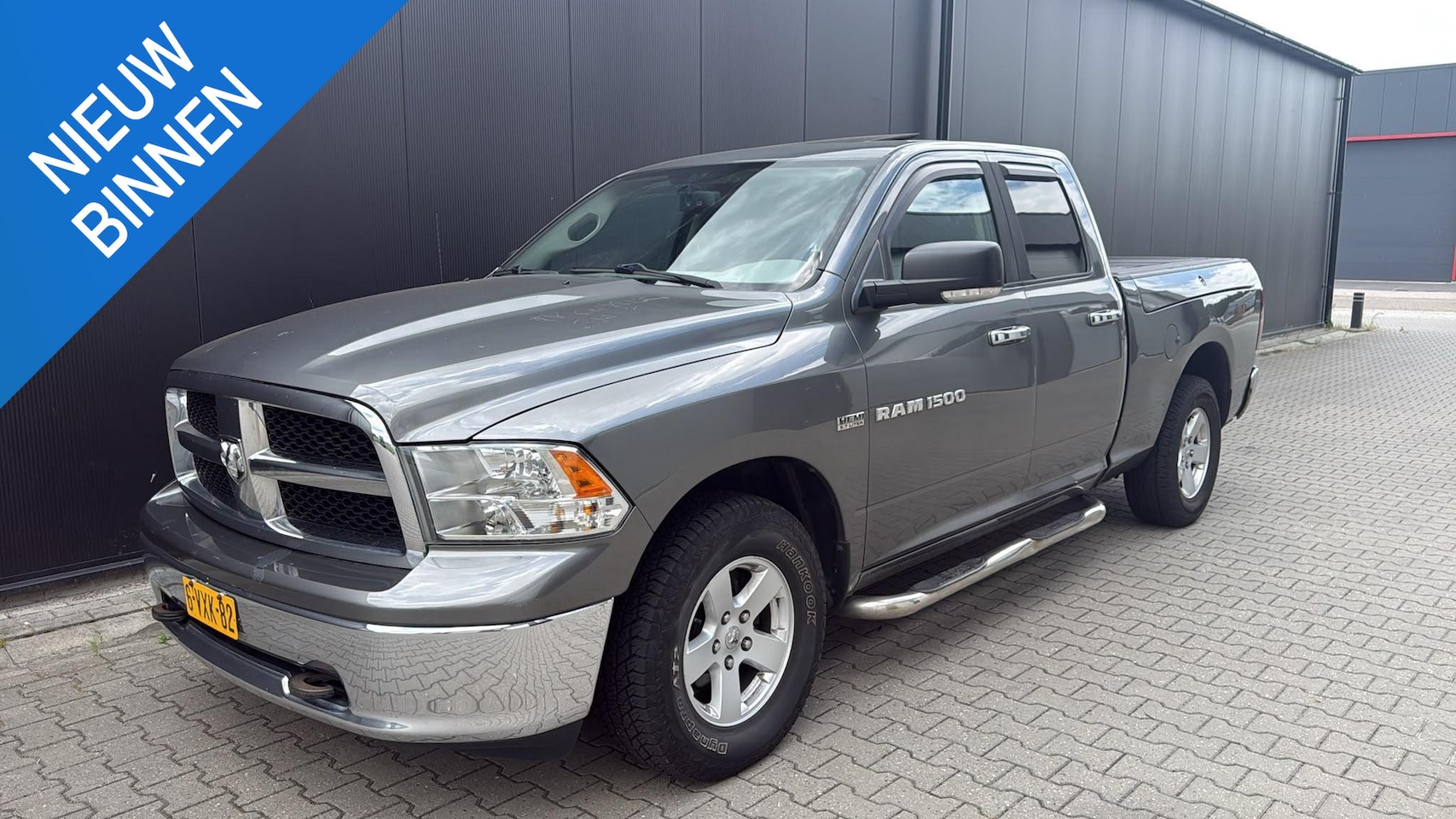 Dodge Ram 1500 - 5.7 V8 4x4 Quad Cab 6'4 LPG NIEUWE APK - AutoWereld.nl