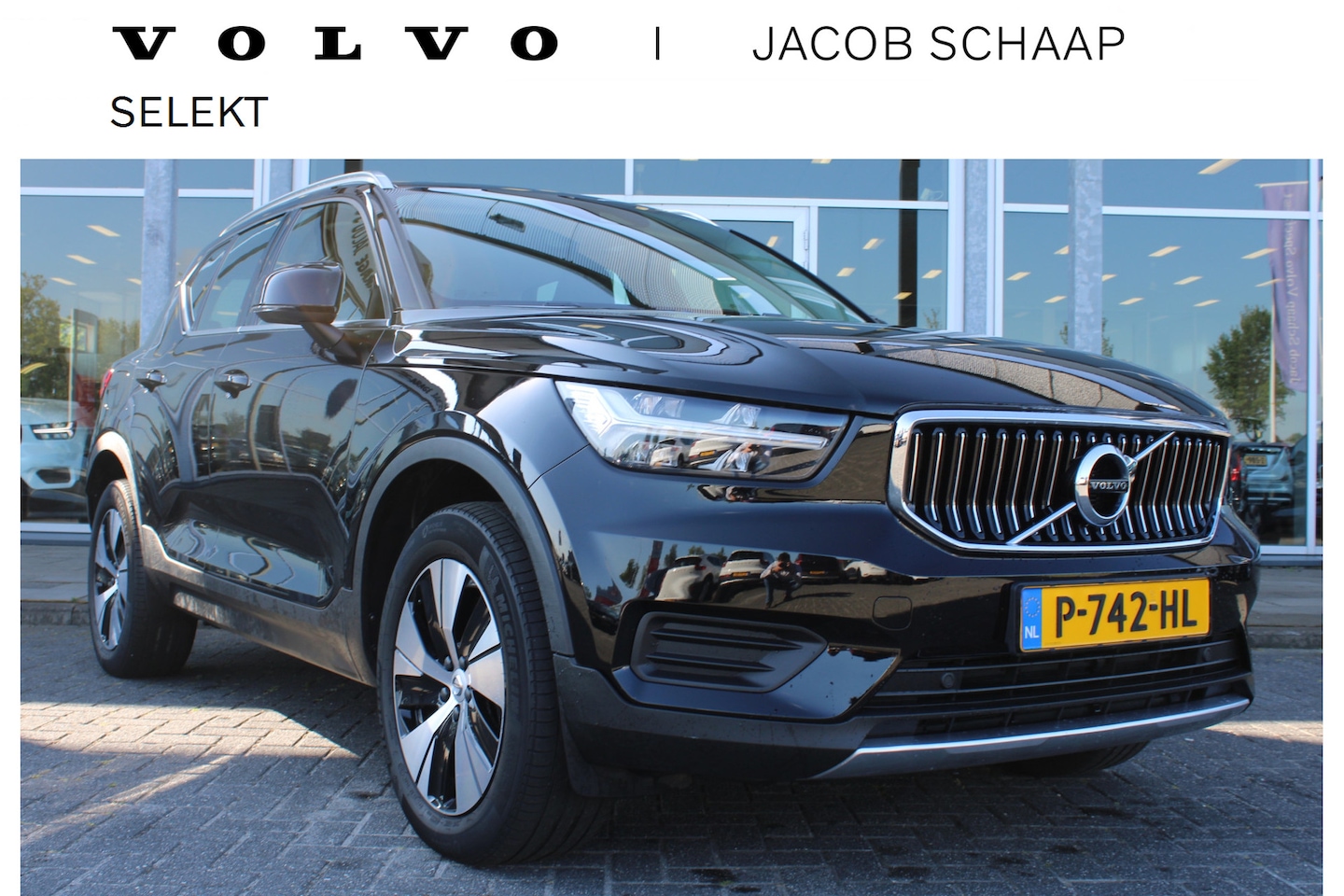 Volvo XC40 - T4 211PK Automaat Recharge Inscription Expression | AppleCarplay | Keyless | Spraakbedieni - AutoWereld.nl