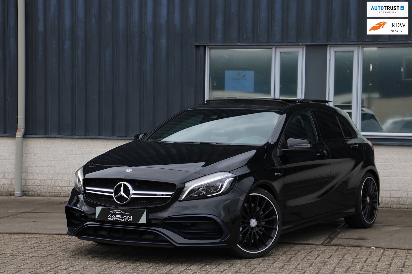 Mercedes-Benz A-klasse - AMG 45 4MATIC Pano Harman Kardon Memory Leder KeyLess Stoelverw - AutoWereld.nl