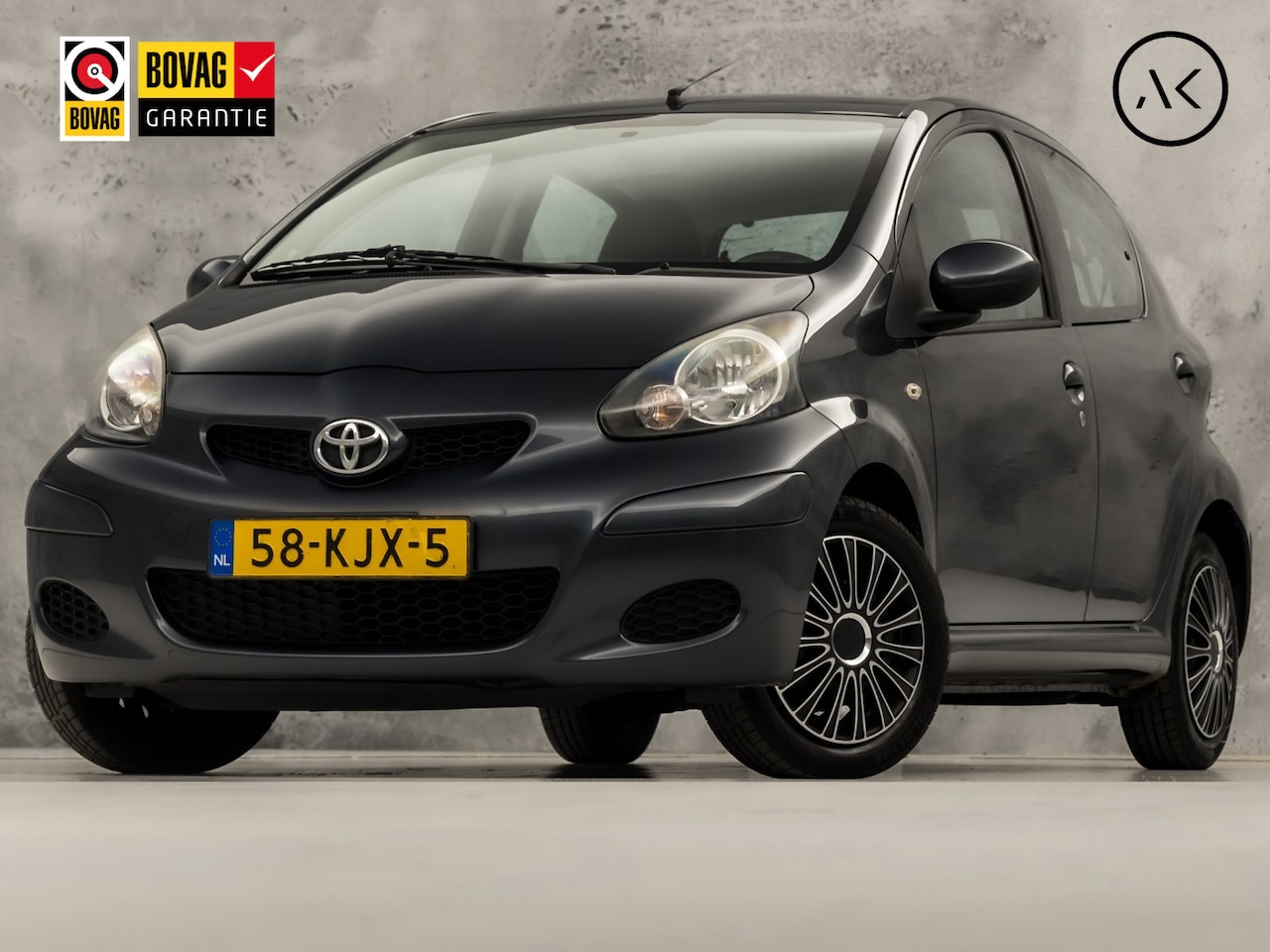 Toyota Aygo - 1.0-12V Sport (5 DEURS, ELEK RAMEN, SPORTSTOELEN, NIEUWE APK, NIEUWSTAAT) - AutoWereld.nl
