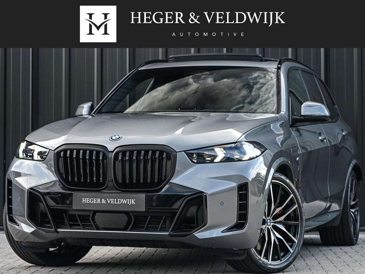 BMW X5 - xDrive50e M-Sport Pro | Panoramadak | Harman/Kardon | HUD | Iconic Glow | Integral Active - AutoWereld.nl