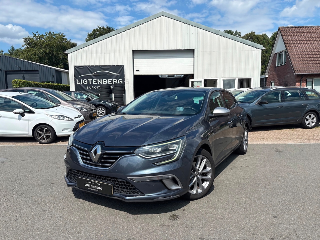 Renault Mégane - 1.2 TCe GT-Line SFEERVERLICHTING/CRUISE/PDC - AutoWereld.nl