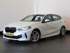 BMW 1-serie - 118i High Executive Edition M-Sport Dealer OH | Navi | ACC | Carplay | Sfeer | €18.900,