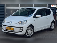 Volkswagen Up! - 1.0 High up BlueMotion | Airco | Lichtmetalen Velgen | 3-deurs | APK t/m 31-07-2027