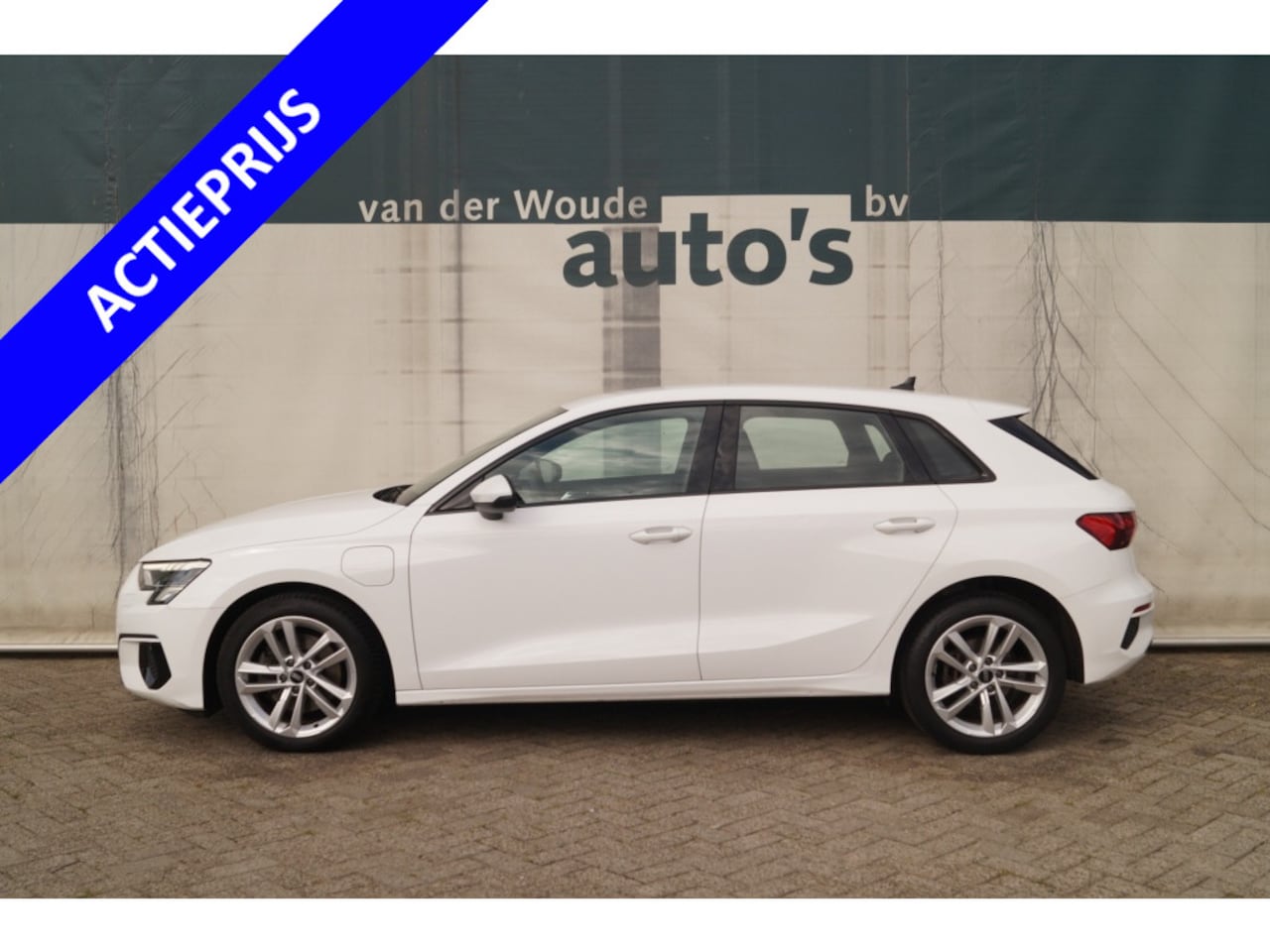 Audi A3 Sportback - 40 TFSI e PHEV Business Edition -LED-NAVI-ECC-PDC- - AutoWereld.nl
