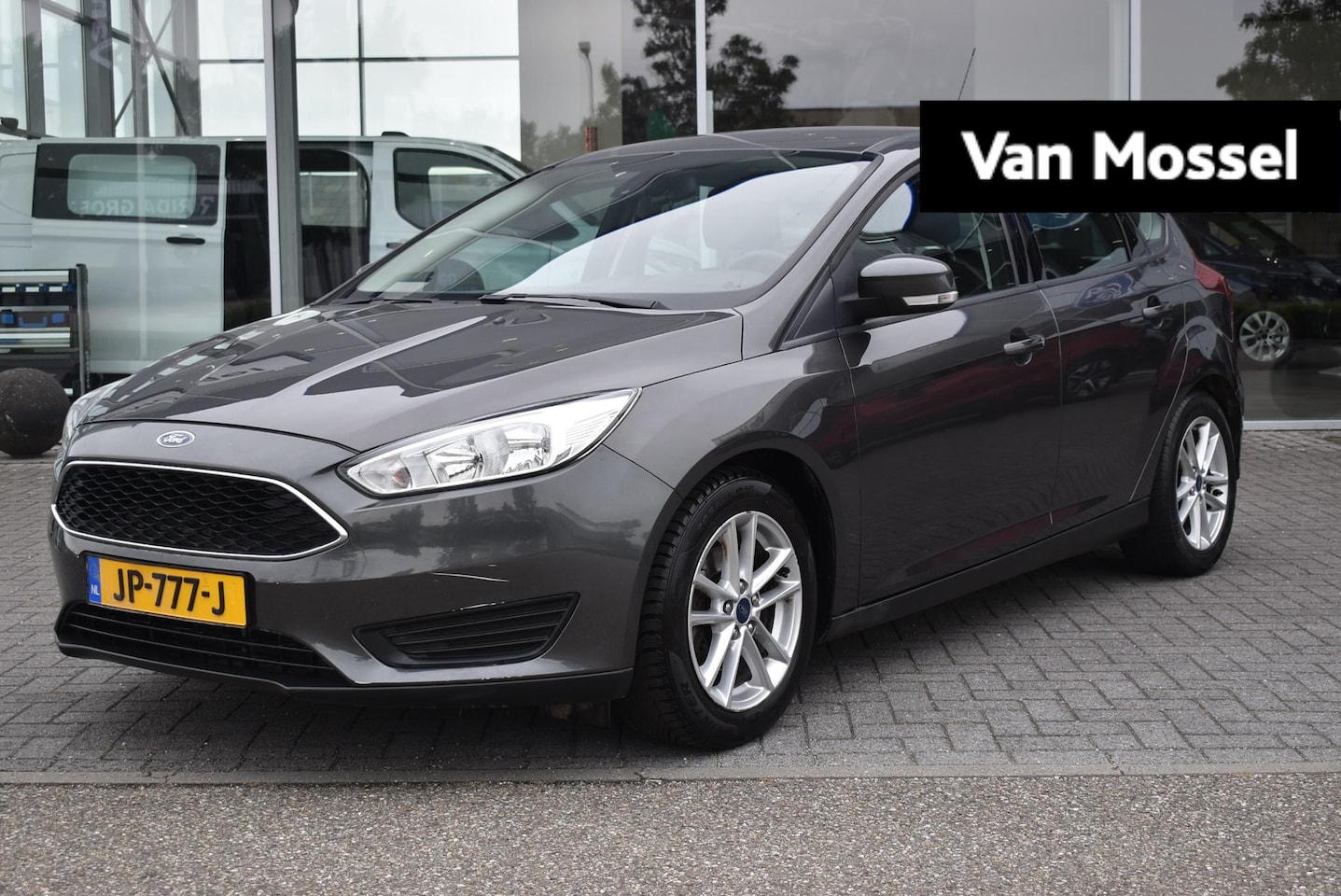 Ford Focus - 1.0 Trend | Incl. Nieuwe Distrtibutieriem | Trekhaak | Airco | Navigatie | Cruise Control - AutoWereld.nl